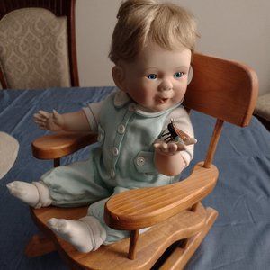 Ceramic Baby with Rocking Chair and bee that lights up